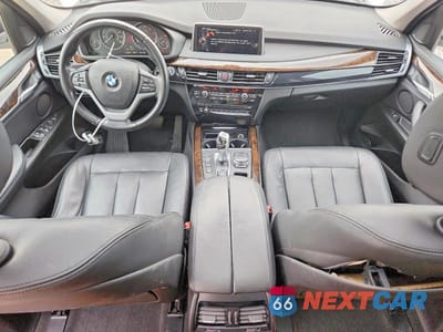 Zdjęcie 8 z 14 samochodu: 2015 BMW X5 XDRIVE35I VIN:5UXKR0C53F0P05680 - miniatura