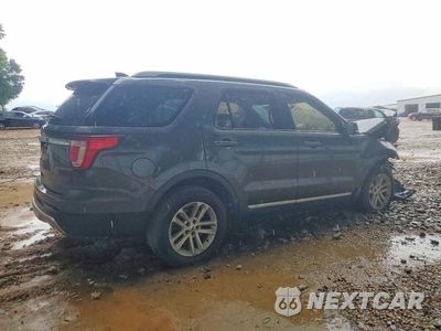 Trzecie zdjęcie samochodu z tyłu: 2017 FORD EXPLORER XLT VIN:1FM5K7D88HGC60010 - miniatura