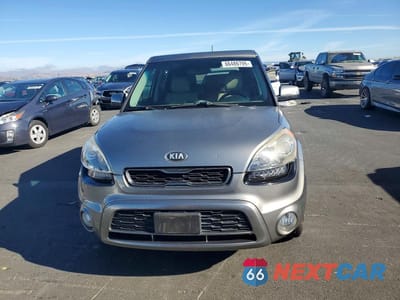 Piąte zdjęcie samochodu w środku: 2013 KIA SOUL ! VIN:KNDJT2A6XD7614707 - miniatura