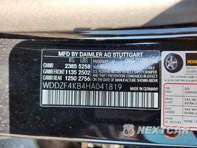 Zdjęcie 12 z 12 samochodu: 2017 MERCEDES-BENZ E 300 4MATIC VIN:WDDZF4KB4HA041819 - miniatura