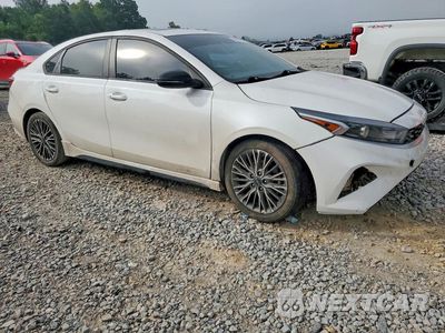Czwarte zdjęcie samochodu z boku: 2023 KIA FORTE GT LINE VIN:3KPF54AD5PE523553 - miniatura