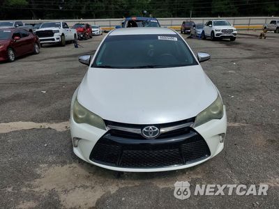 Piąte zdjęcie samochodu w środku: 2015 TOYOTA CAMRY SE VIN:4T1BF1FK2FU917198 - miniatura