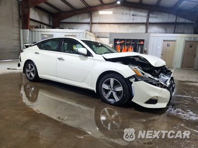Czwarte zdjęcie samochodu z boku: 2019 NISSAN ALTIMA S VIN:1N4BL4BV5KC259039 - miniatura