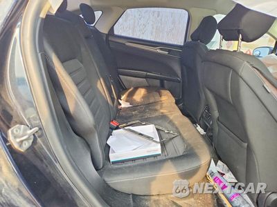 Zdjęcie 10 z 12 samochodu: 2020 FORD FUSION SE VIN:3FA6P0HD4LR167596 - miniatura
