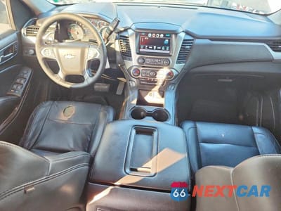 Zdjęcie 8 z 12 samochodu: 2019 CHEVROLET SUBURBAN K1500 LT VIN:1GNSKHKC5KR122738 - miniatura