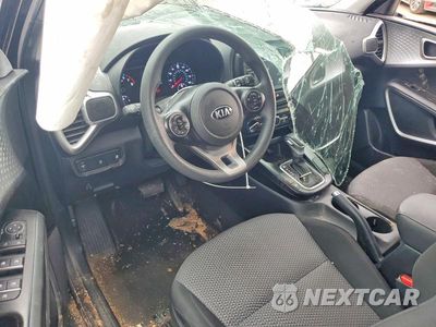 Zdjęcie 8 z 13 samochodu: 2021 KIA SOUL LX VIN:KNDJ23AU2M7760767 - miniatura