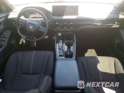 Zdjęcie 8 z 12 samochodu: 2026 HONDA ACCORD HYBRID SPORT VIN:1HGCY2F51TA007611 - miniatura
