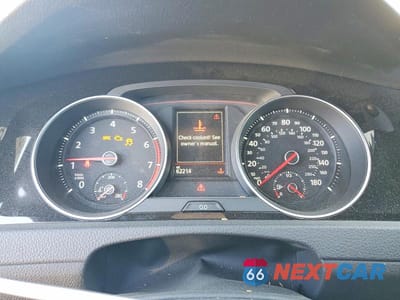 Zdjęcie 9 z 12 samochodu: 2018 VOLKSWAGEN GTI S/SE VIN:3VW447AU4JM292991 - miniatura