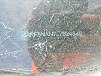 Zdjęcie 12 z 12 samochodu: 2020 ALFA ROMEO GIULIA VIN:ZARFANAN7L7624846 - miniatura
