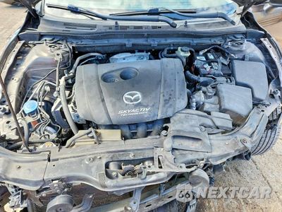 Zdjęcie 11 z 13 samochodu: 2017 MAZDA 3 SPORT VIN:3MZBN1U70HM116649 - miniatura