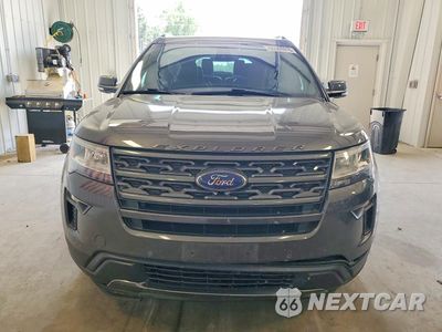 Piąte zdjęcie samochodu w środku: 2018 FORD EXPLORER XLT VIN:1FM5K8D8XJGC86362 - miniatura