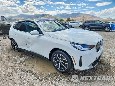Czwarte zdjęcie samochodu z boku: 2026 BMW X3 30 XDRIVE VIN:5UX53GP06T9273163 - miniatura
