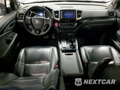 Zdjęcie 8 z 13 samochodu: 2016 HONDA PILOT TOURING VIN:5FNYF6H95GB103725 - miniatura