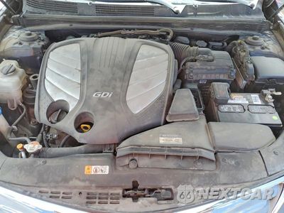 Zdjęcie 11 z 12 samochodu: 2013 HYUNDAI AZERA BASE VIN:KMHFG4JG5DA199289 - miniatura