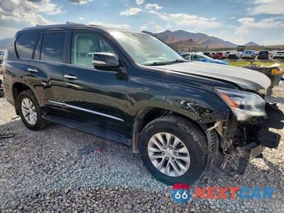 Czwarte zdjęcie samochodu z boku: 2015 LEXUS GX 460 VIN:JTJBM7FX8F5093384 - miniatura