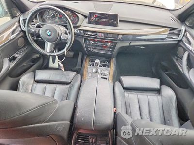 Zdjęcie 8 z 13 samochodu: 2015 BMW X5 XDRIVE35I VIN:5UXKR0C50F0K69452 - miniatura