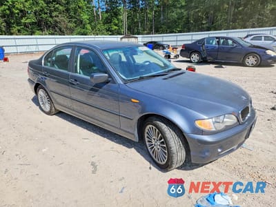 Czwarte zdjęcie samochodu z boku: 2003 BMW 330 XI VIN:WBAEW53423PN30026 - miniatura