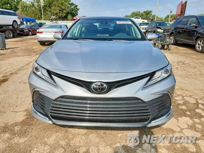 Piąte zdjęcie samochodu w środku: 2023 TOYOTA CAMRY XLE VIN:4T1F11BK2PU089709 - miniatura