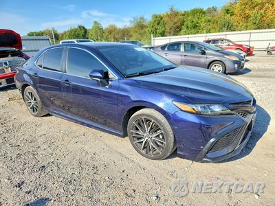 Czwarte zdjęcie samochodu z boku: 2021 TOYOTA CAMRY SE VIN:4T1G11AK9MU457854 - miniatura
