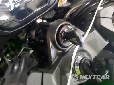 Zdjęcie 8 z 10 samochodu: 2025 KAWASAKI ZX1100 J VIN:JKAZXBJ15SA000377 - miniatura