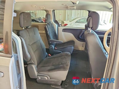 Zdjęcie 11 z 14 samochodu: 2019 DODGE GRAND CARAVAN SE VIN:2C4RDGBG5KR676290 - miniatura