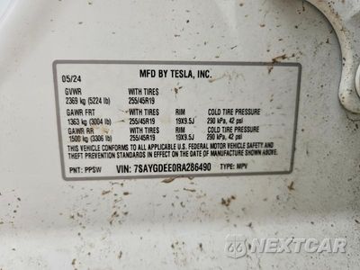 Zdjęcie 13 z 13 samochodu: 2024 TESLA MODEL Y VIN:7SAYGDEE0RA286490 - miniatura