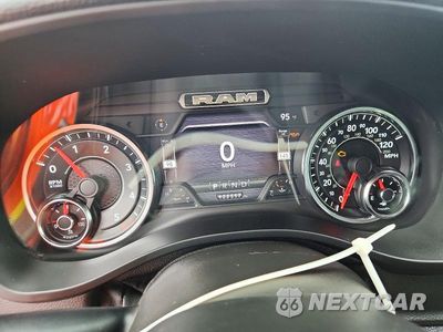 Zdjęcie 9 z 12 samochodu: 2021 RAM 1500 LARAMIE VIN:1C6SRFJM4MN830936 - miniatura