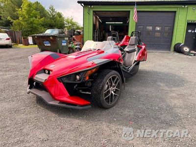 Drugie zdjęcie samochodu z przodu: 2018 POLARIS SLINGSHOT SL VIN:57XAAPFA1J8128364 - miniatura