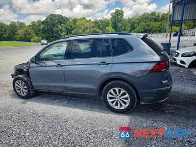 Drugie zdjęcie samochodu z przodu: 2018 VOLKSWAGEN TIGUAN S VIN:3VV1B7AX3JM033481 - miniatura