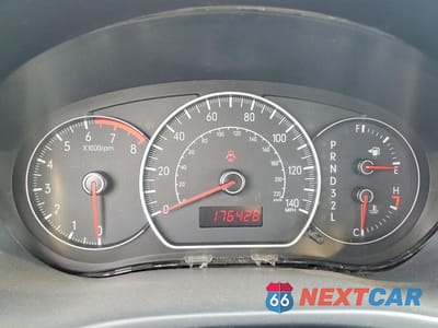 Zdjęcie 9 z 13 samochodu: 2009 SUZUKI SX4 TOURING VIN:JS2YC417X96201451 - miniatura