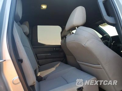 Zdjęcie 10 z 12 samochodu: 2025 TOYOTA TACOMA SR5 VIN:3TMLB5JN2SM173047 - miniatura