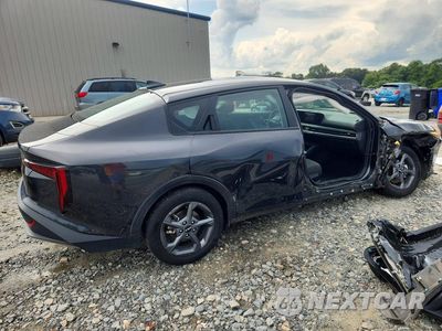 Trzecie zdjęcie samochodu z tyłu: 2025 KIA K4 LXS VIN:3KPFT4DE4SE183959 - miniatura