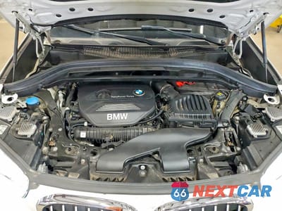 Zdjęcie 12 z 13 samochodu: 2018 BMW X1 SDRIVE28I VIN:WBXHU7C37J5L09073 - miniatura