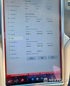 Zdjęcie 9 z 13 samochodu: 2017 TESLA MODEL X VIN:5YJXCBE23HF076644 - miniatura