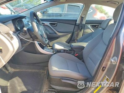 Zdjęcie 7 z 12 samochodu: 2013 HYUNDAI ELANTRA GLS VIN:5NPDH4AE5DH388864 - miniatura