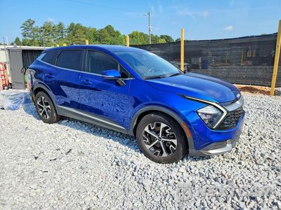 Czwarte zdjęcie samochodu z boku: 2023 KIA SPORTAGE EX VIN:5XYK33AF8PG026015 - miniatura