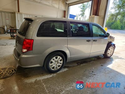 Trzecie zdjęcie samochodu z tyłu: 2019 DODGE GRAND CARAVAN SE VIN:2C4RDGBG5KR676290 - miniatura