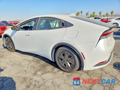 Drugie zdjęcie samochodu z przodu: 2024 TOYOTA PRIUS LE VIN:JTDACAAU5R3037320 - miniatura