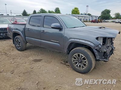 Czwarte zdjęcie samochodu z boku: 2023 TOYOTA TACOMA TRD SPORT VIN:3TMCZ5AN8PM538463 - miniatura