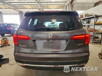 Zdjęcie 6 z 13 samochodu: 2017 HONDA PILOT TOURING VIN:5FNYF5H91HB046449 - miniatura