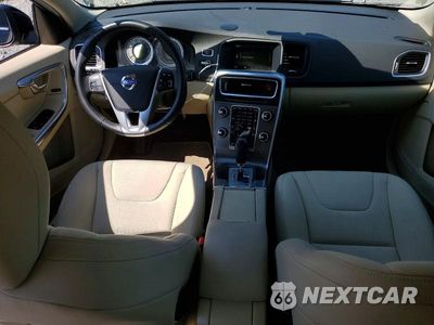 Zdjęcie 8 z 12 samochodu: 2012 VOLVO S60 T5 VIN:YV1622FS0C2032460 - miniatura