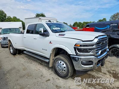 Czwarte zdjęcie samochodu z boku: 2025 RAM 3500 LARAMIE VIN:3C63RRJL3SG520151 - miniatura