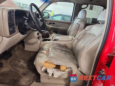 Zdjęcie 7 z 13 samochodu: 2001 CHEVROLET TAHOE K1500 VIN:1GNEK13T61R117551 - miniatura