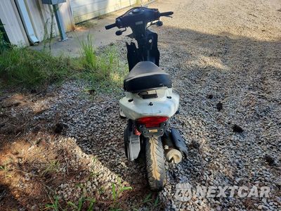 Czwarte zdjęcie samochodu z boku: 2025 KYMCO USA INC AGILITY 50 VIN:LC2U6A028SC000253 - miniatura