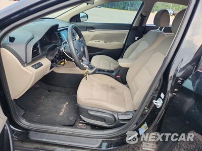 Zdjęcie 7 z 12 samochodu: 2019 HYUNDAI ELANTRA SEL VIN:5NPD84LF7KH456133 - miniatura