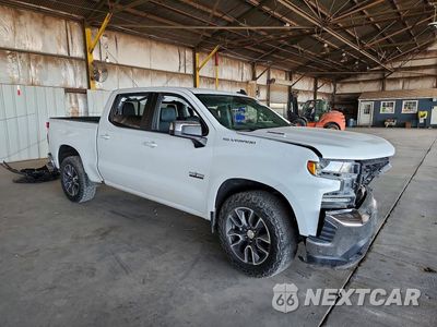 Czwarte zdjęcie samochodu z boku: 2020 CHEVROLET SILVERADO C1500 LT VIN:3GCPWCET2LG200699 - miniatura