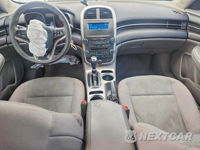 Zdjęcie 8 z 13 samochodu: 2015 CHEVROLET MALIBU LS VIN:1G11A5SL3FU136199 - miniatura