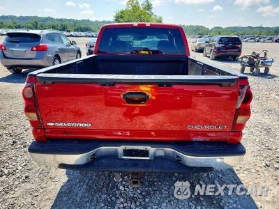 Zdjęcie 6 z 12 samochodu: 2003 CHEVROLET SILVERADO C1500 VIN:2GCEC19V831161920 - miniatura