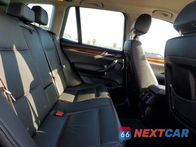 Zdjęcie 11 z 13 samochodu: 2017 BMW X3 SDRIVE28I VIN:5UXWZ7C51H0U46779 - miniatura