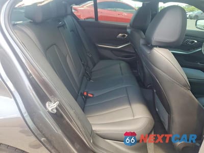 Zdjęcie 10 z 12 samochodu: 2021 BMW 330I VIN:3MW5R1J07M8B99783 - miniatura